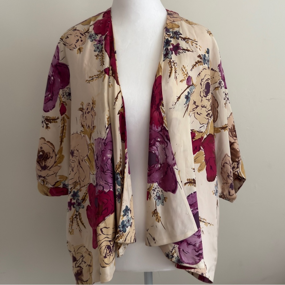 ODILLE x Anthropologie Silk Floral Kimono- Cream and Pink . Women’s Size Medium - Picture 6 of 10